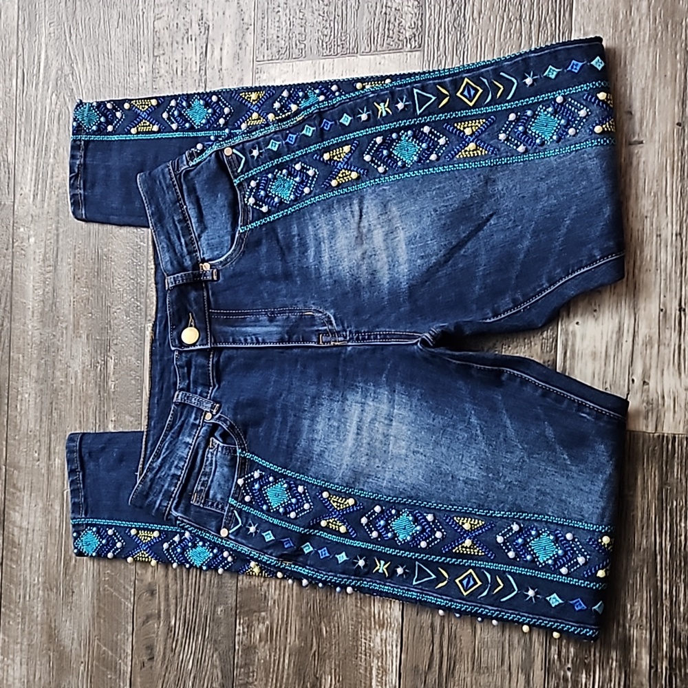 Stylish Blue Embroidered Women's Skinny Jeans - Picture 9 of 16